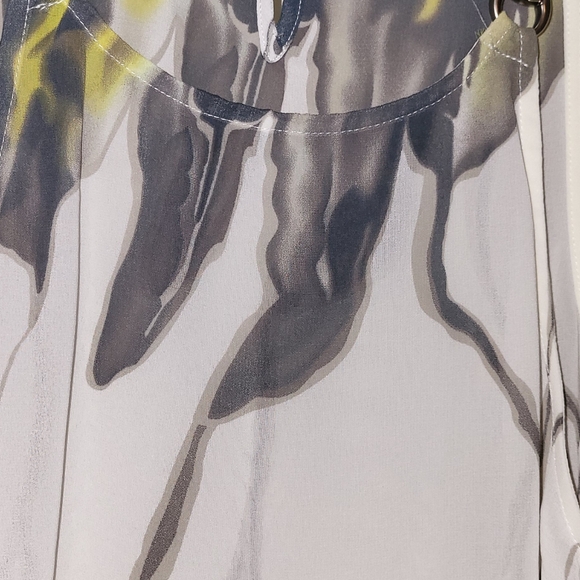 Top - Picture 5 of 5